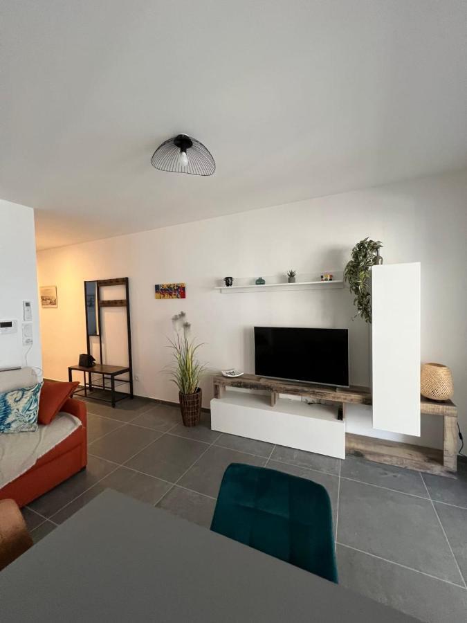 Villa Marie 2 Appartement Tout Confort Climatise 1 Chambre Proche Plage Le Grau-du-Roi Exterior foto